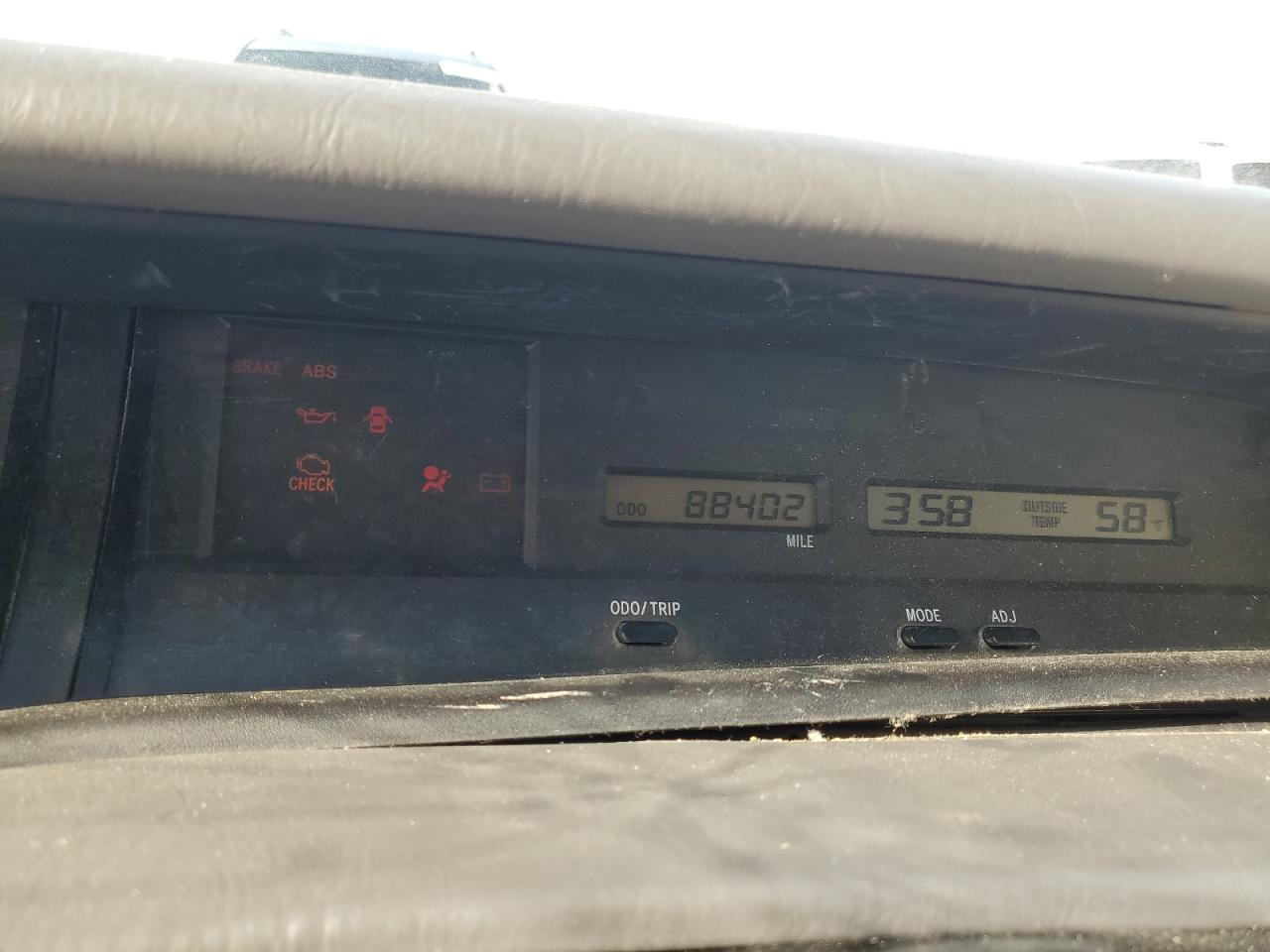 2002 TOYOTA Avalon