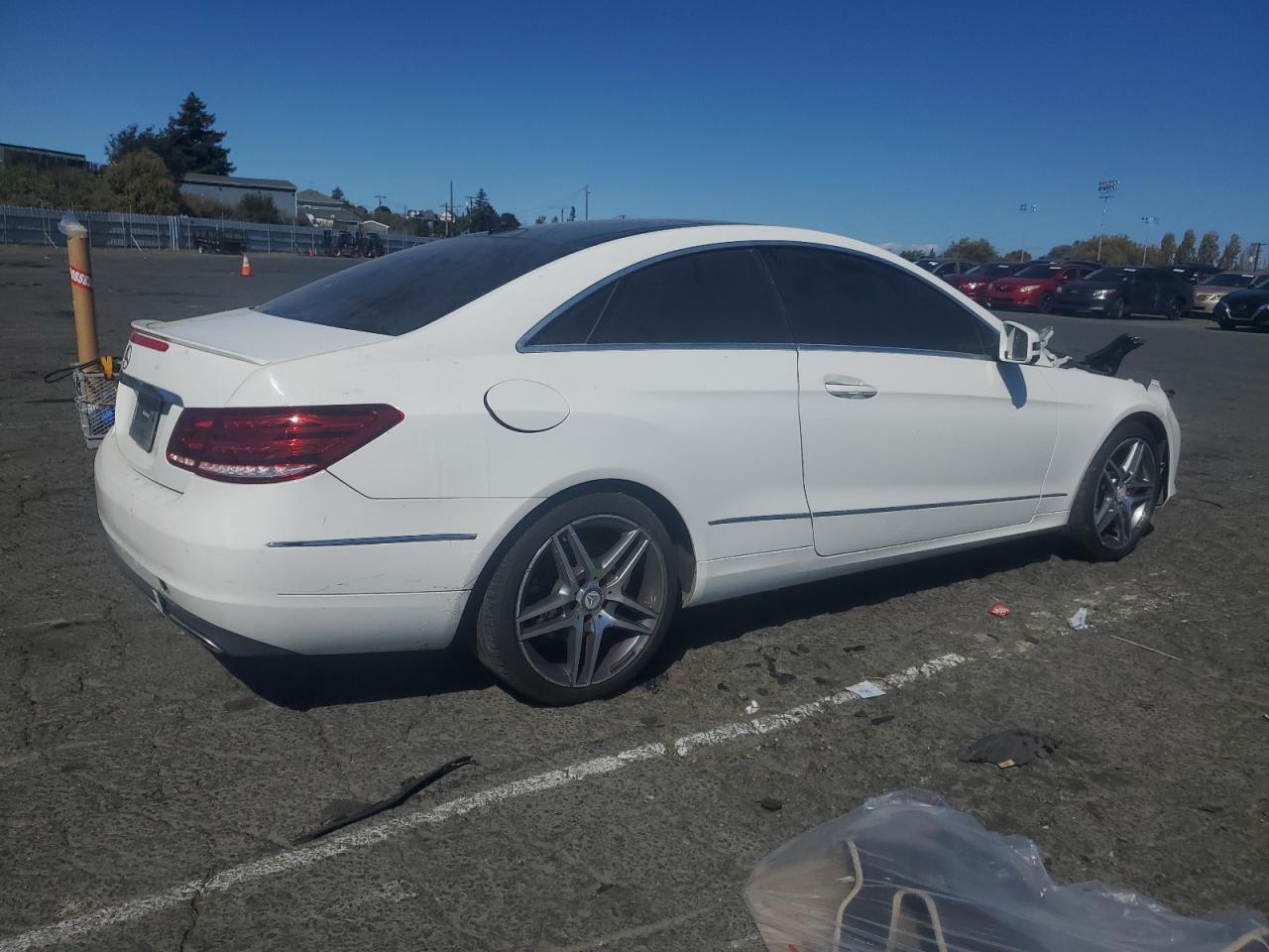 2014 MERCEDES-BENZ E-Class