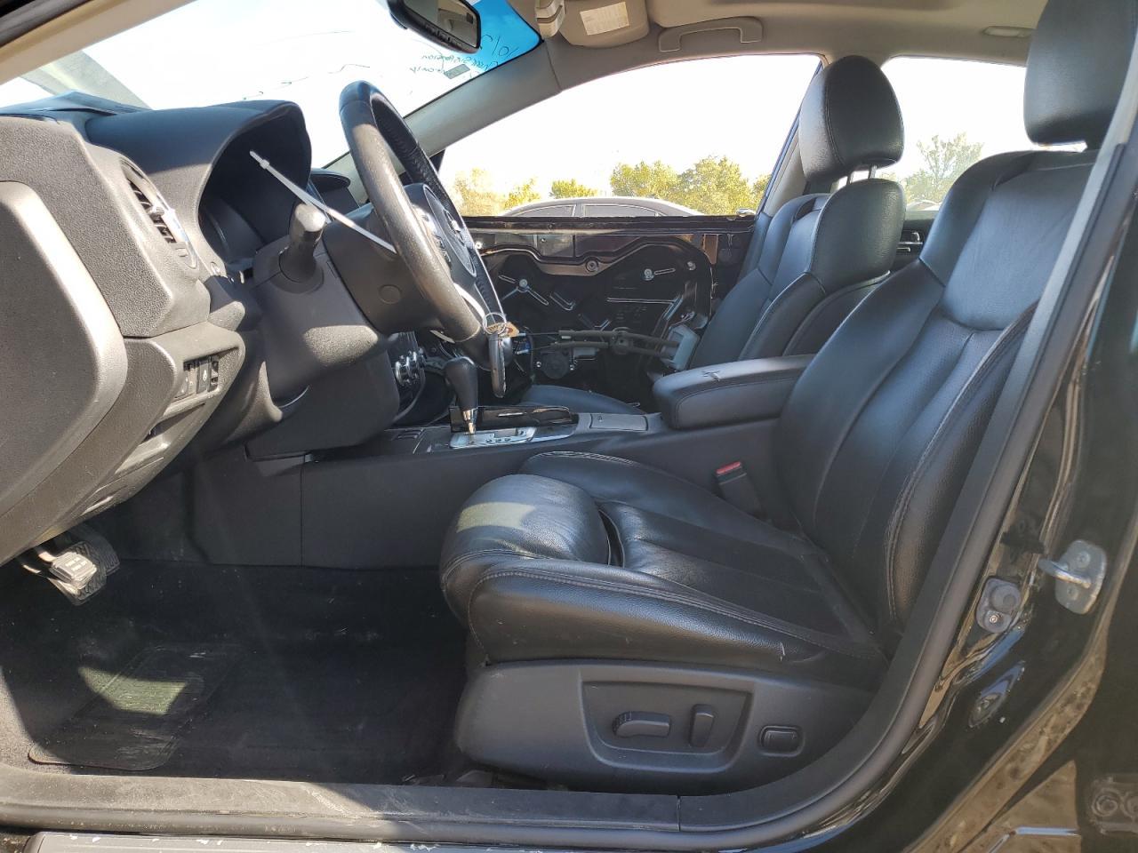 2011 NISSAN Maxima