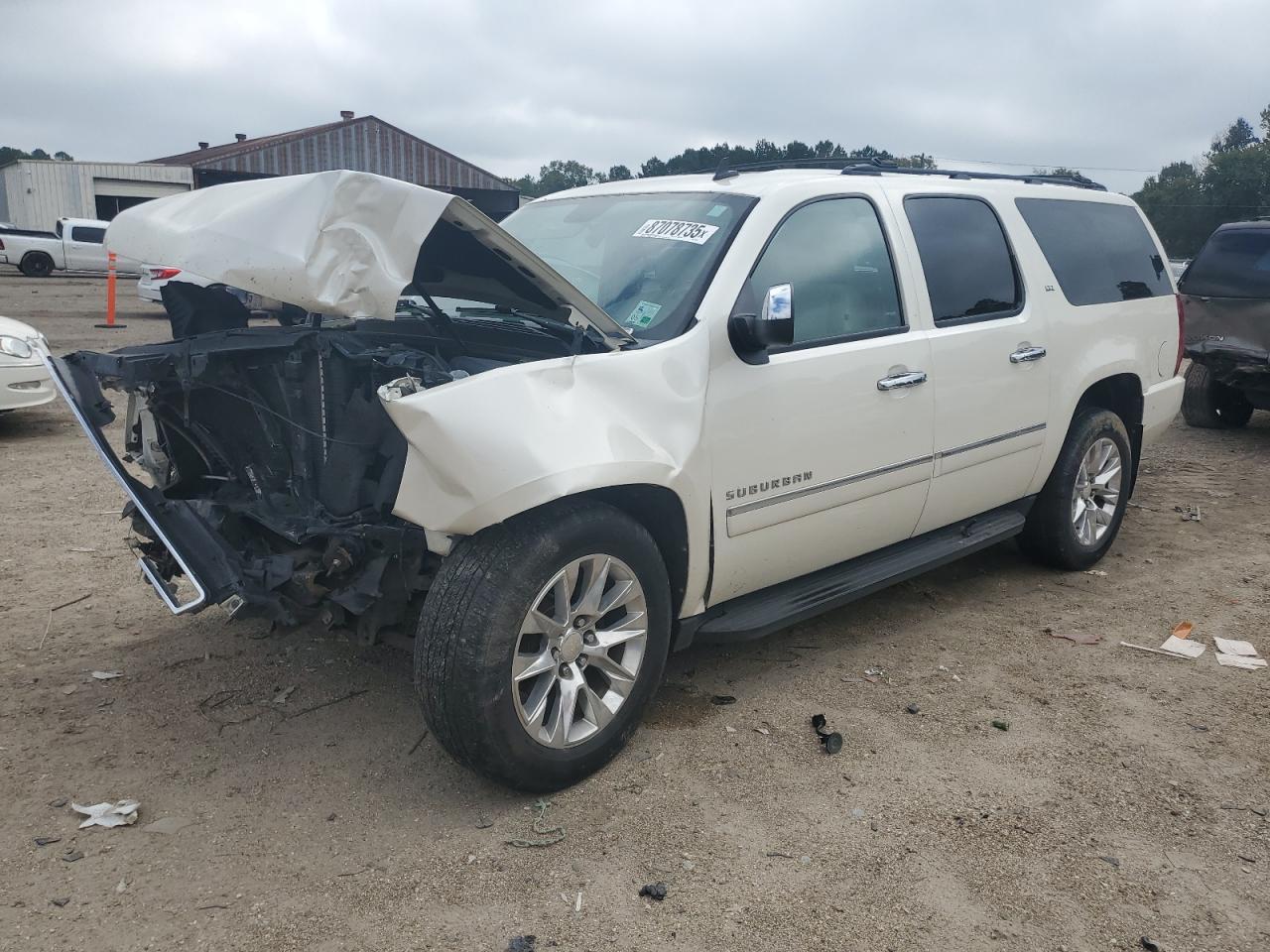 2014 CHEVROLET Suburban