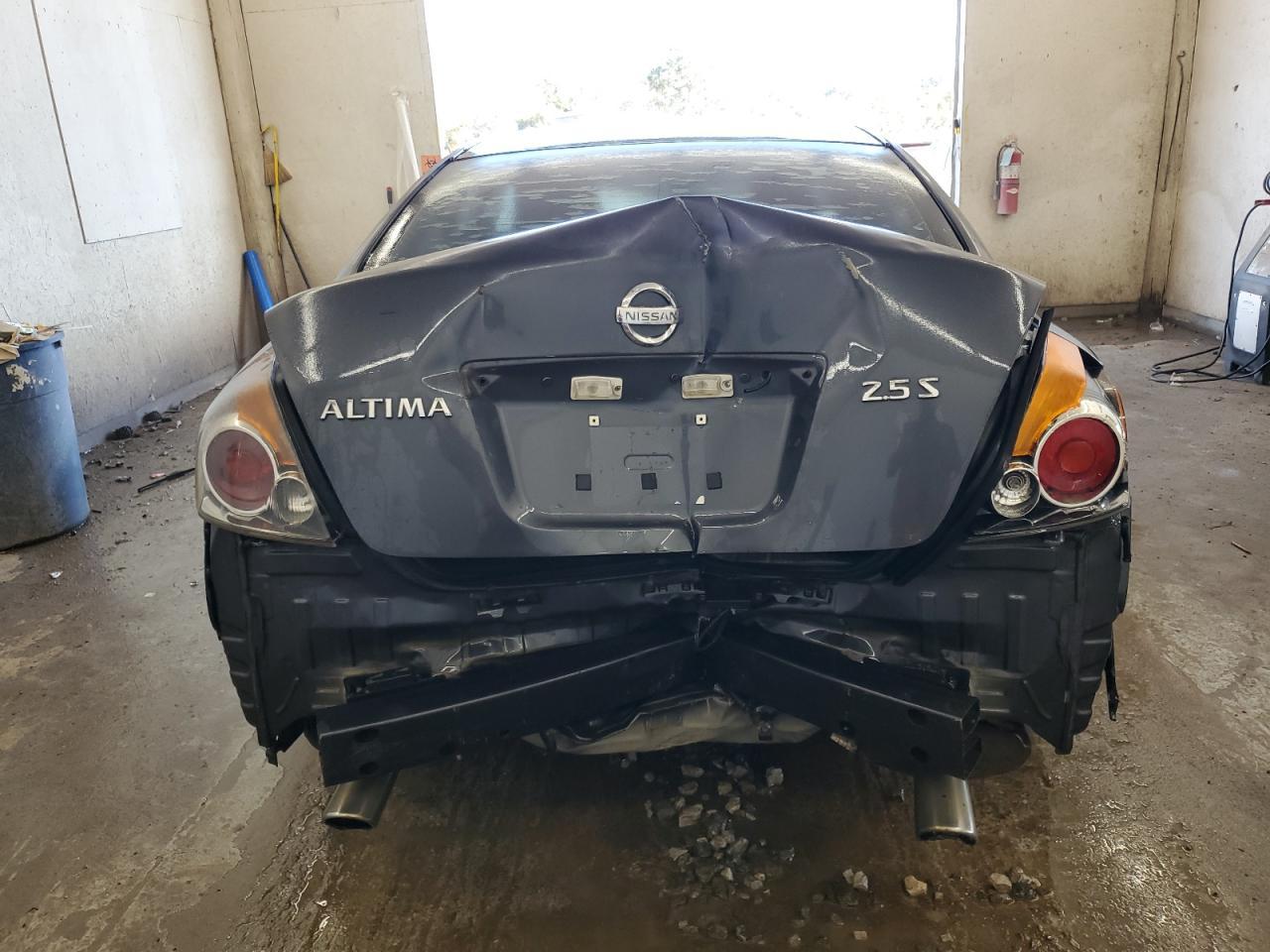 2010 NISSAN ALTIMA