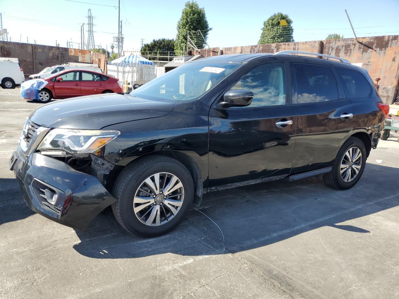 2017 NISSAN PATHFINDER