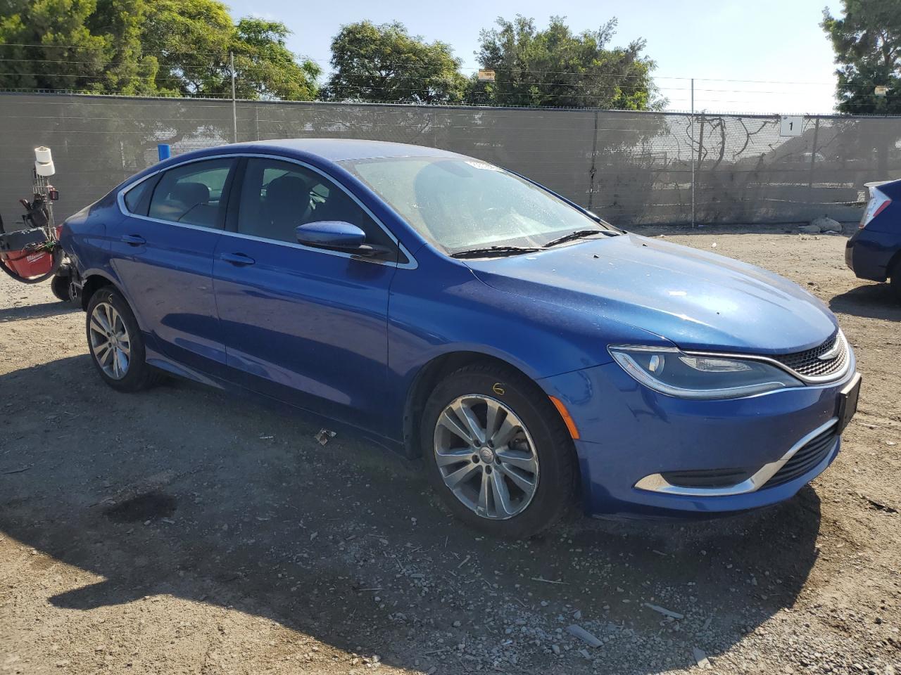 2015 CHRYSLER 200