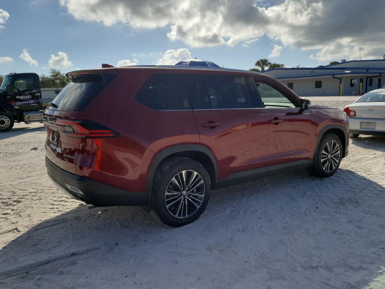 2025 TOYOTA HIGHLANDER