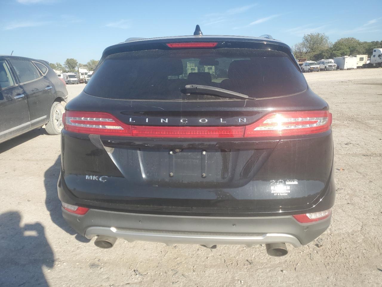 2016 LINCOLN MKC