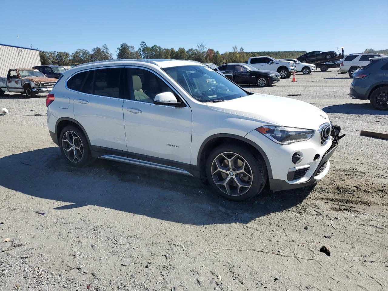 2016 BMW X1