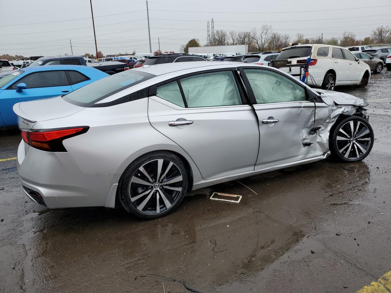2019 NISSAN ALTIMA