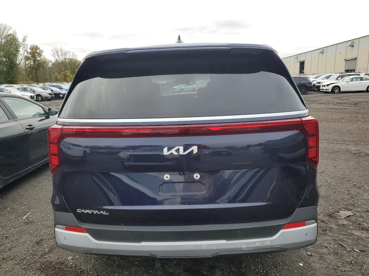 2025 KIA Carnival