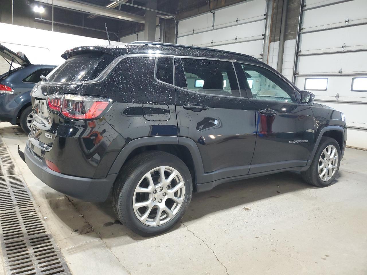 2023 JEEP Compass