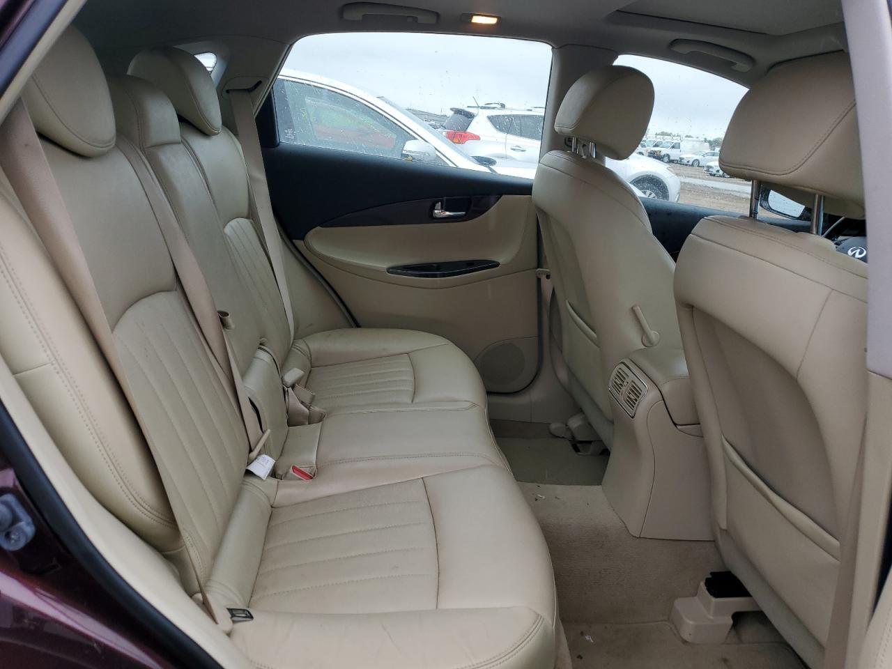 2016 INFINITI QX50