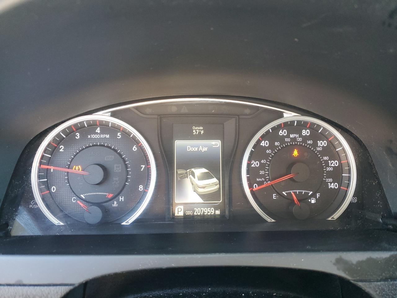 2015 TOYOTA CAMRY