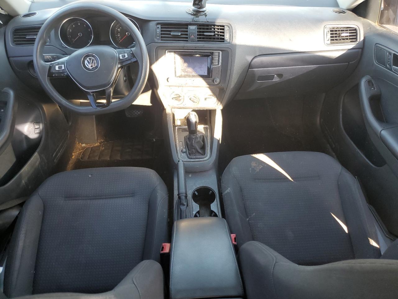 2016 VOLKSWAGEN JETTA