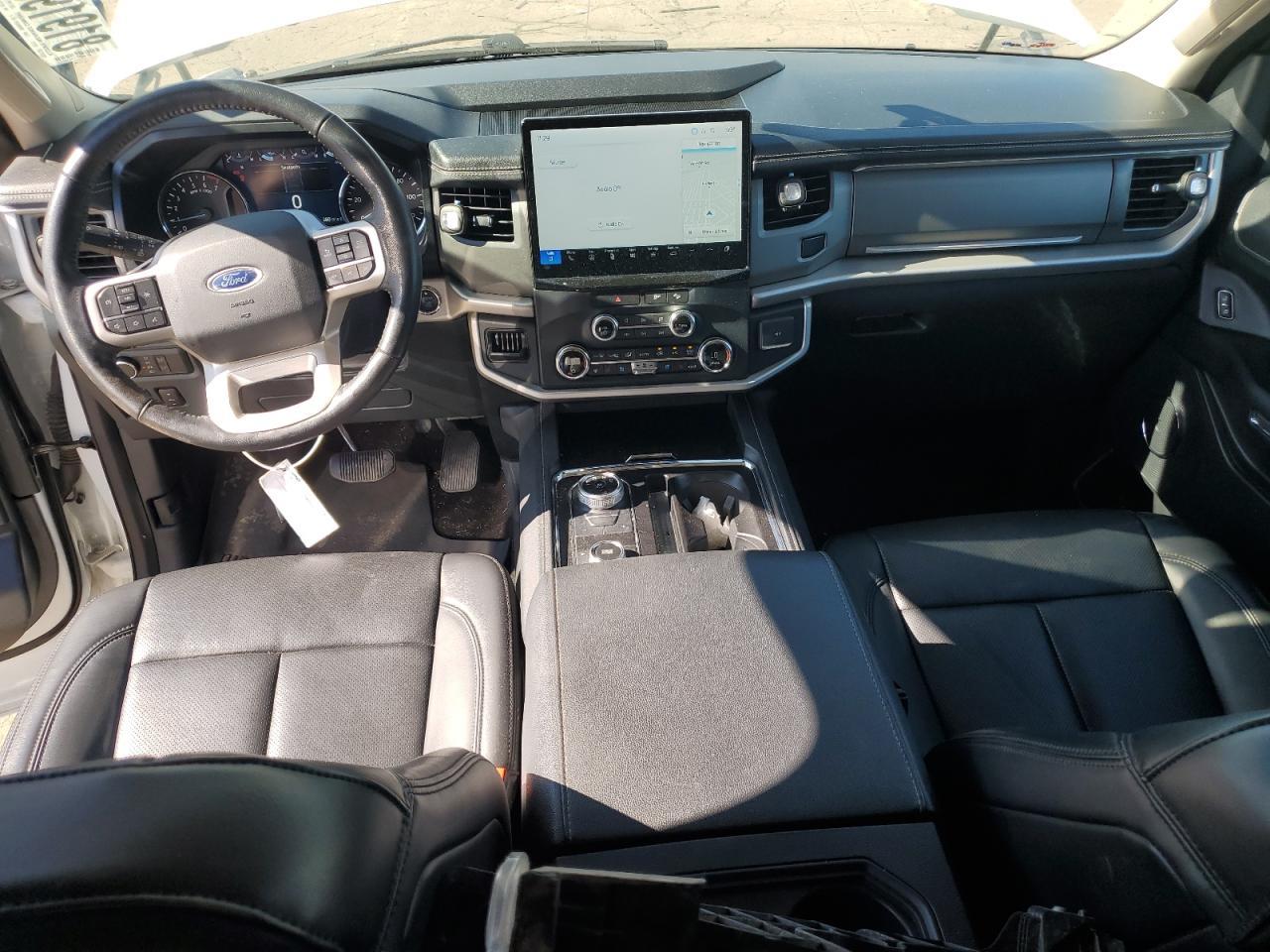2022 FORD Expedition