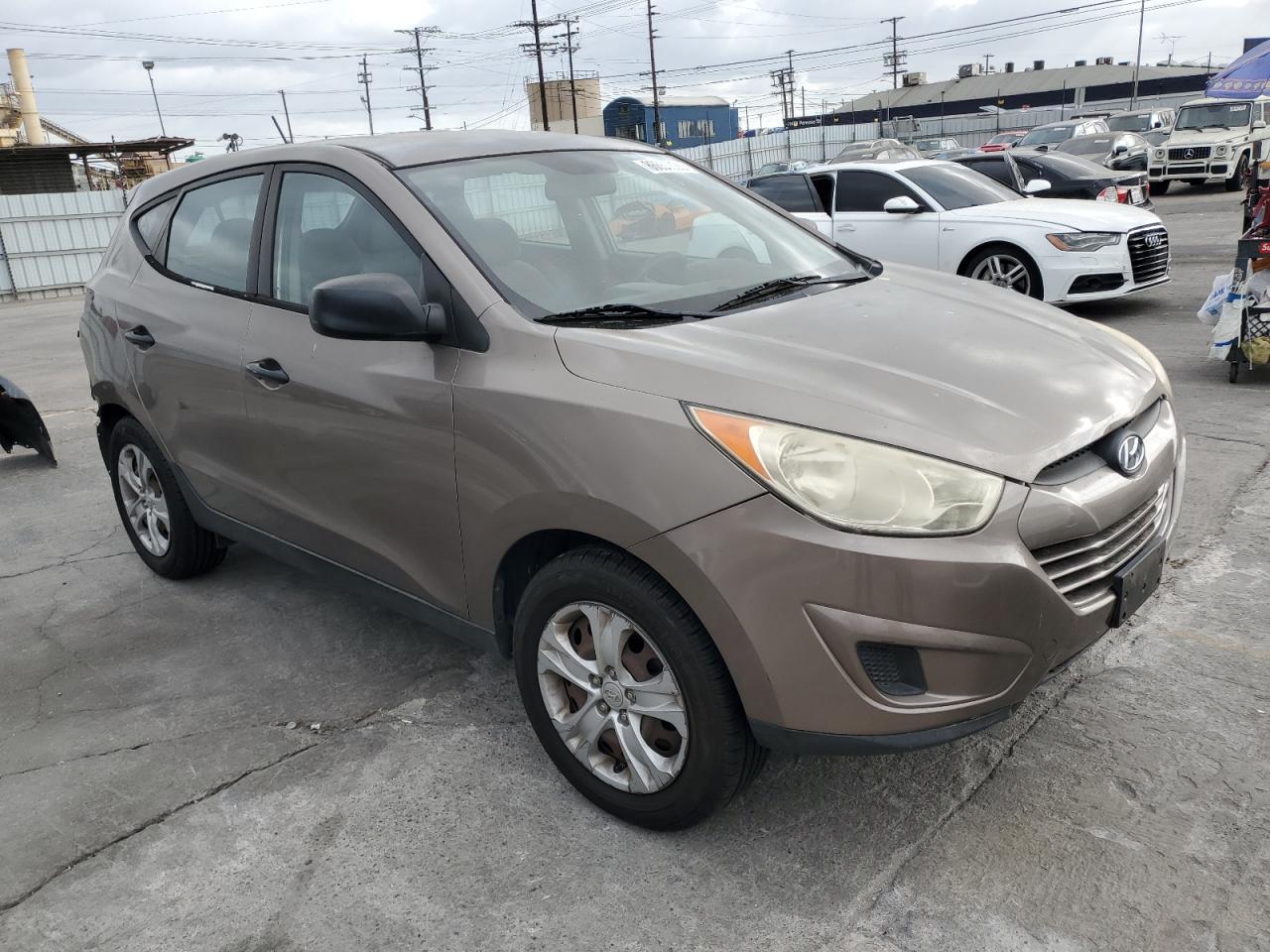 2011 HYUNDAI TUCSON