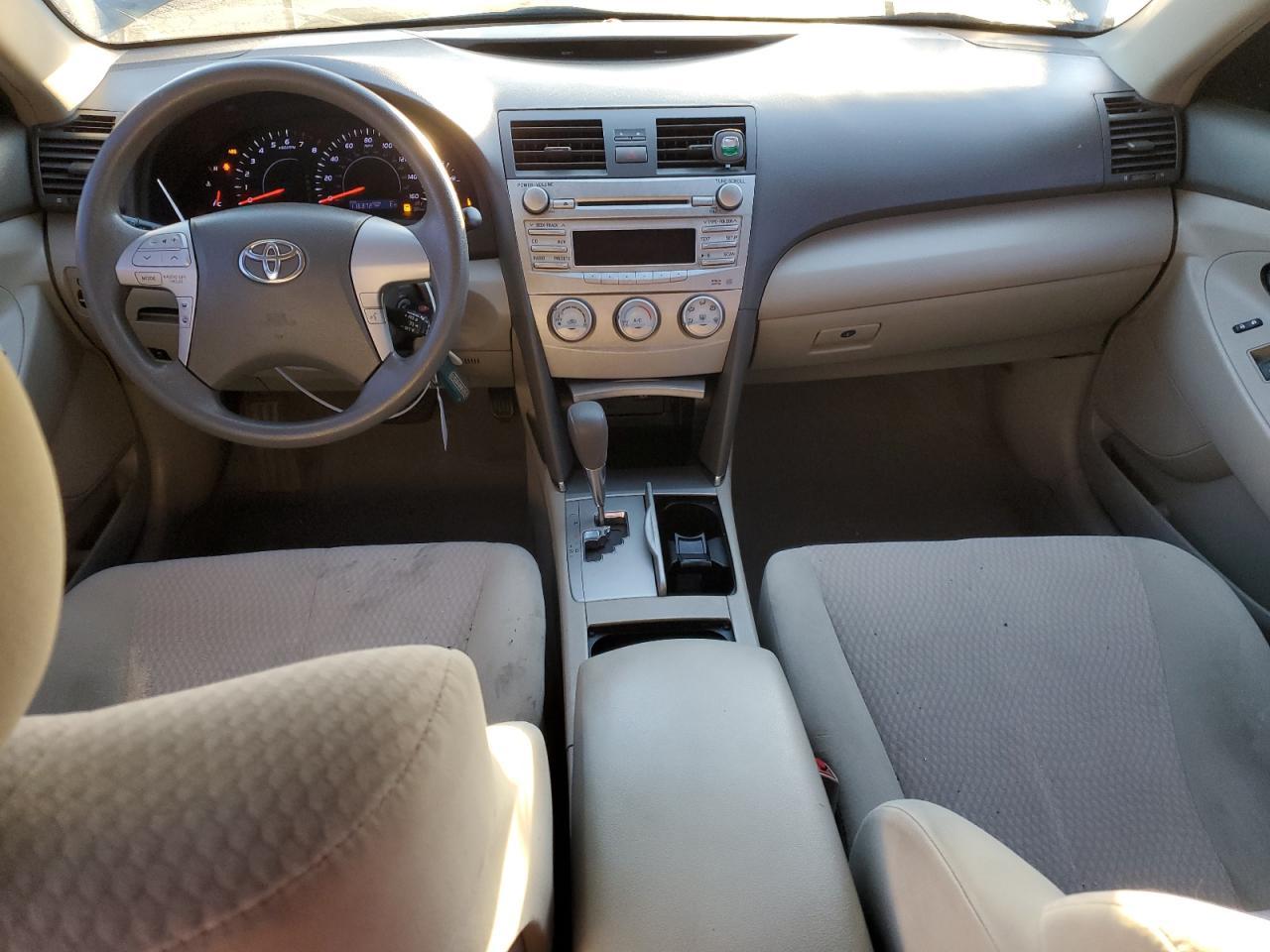 2011 TOYOTA CAMRY