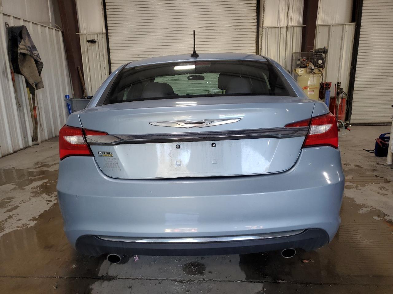 2014 CHRYSLER 200