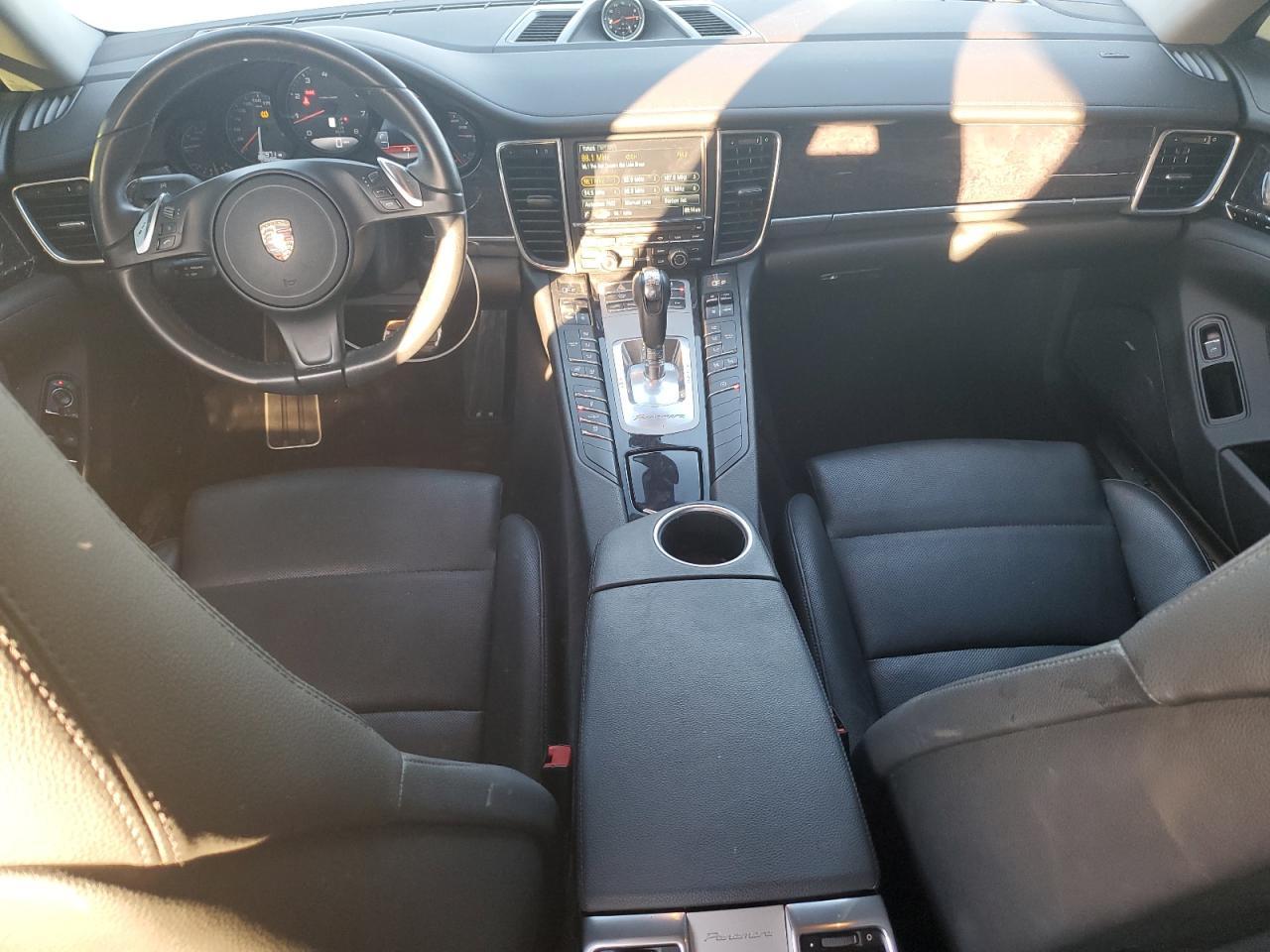 2014 PORSCHE Panamera