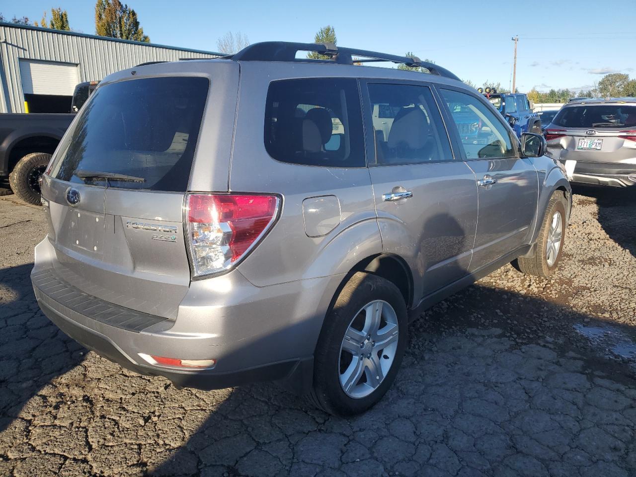 2010 SUBARU FORESTER