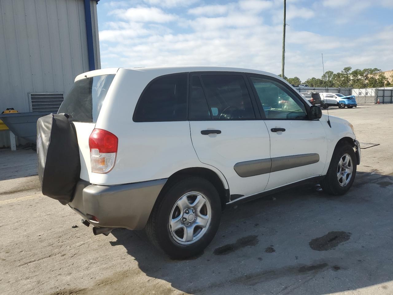 2002 TOYOTA RAV4
