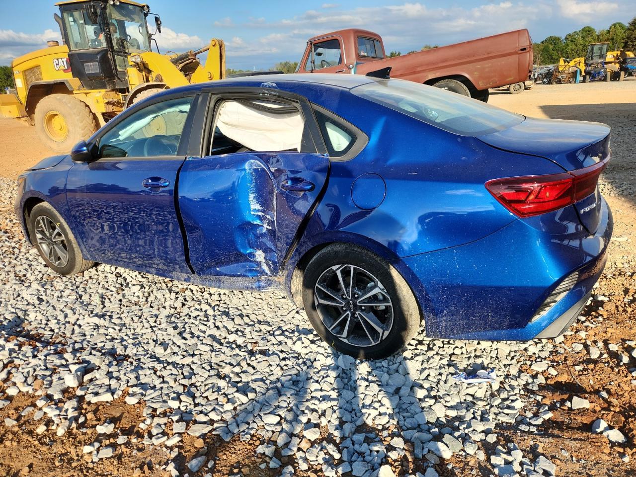2023 KIA FORTE
