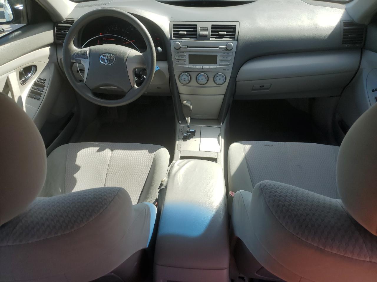 2010 TOYOTA CAMRY