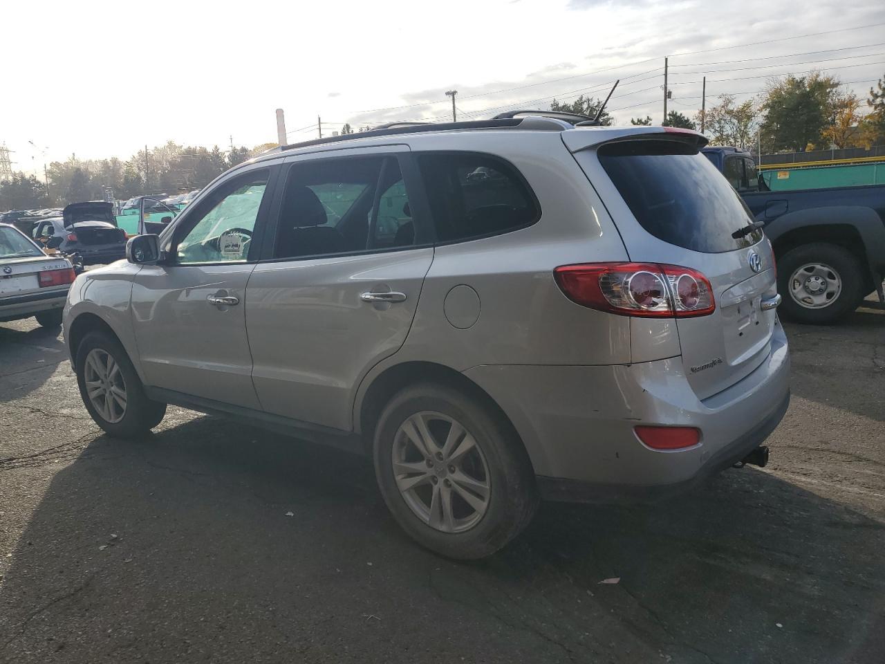 2012 HYUNDAI SANTA FE