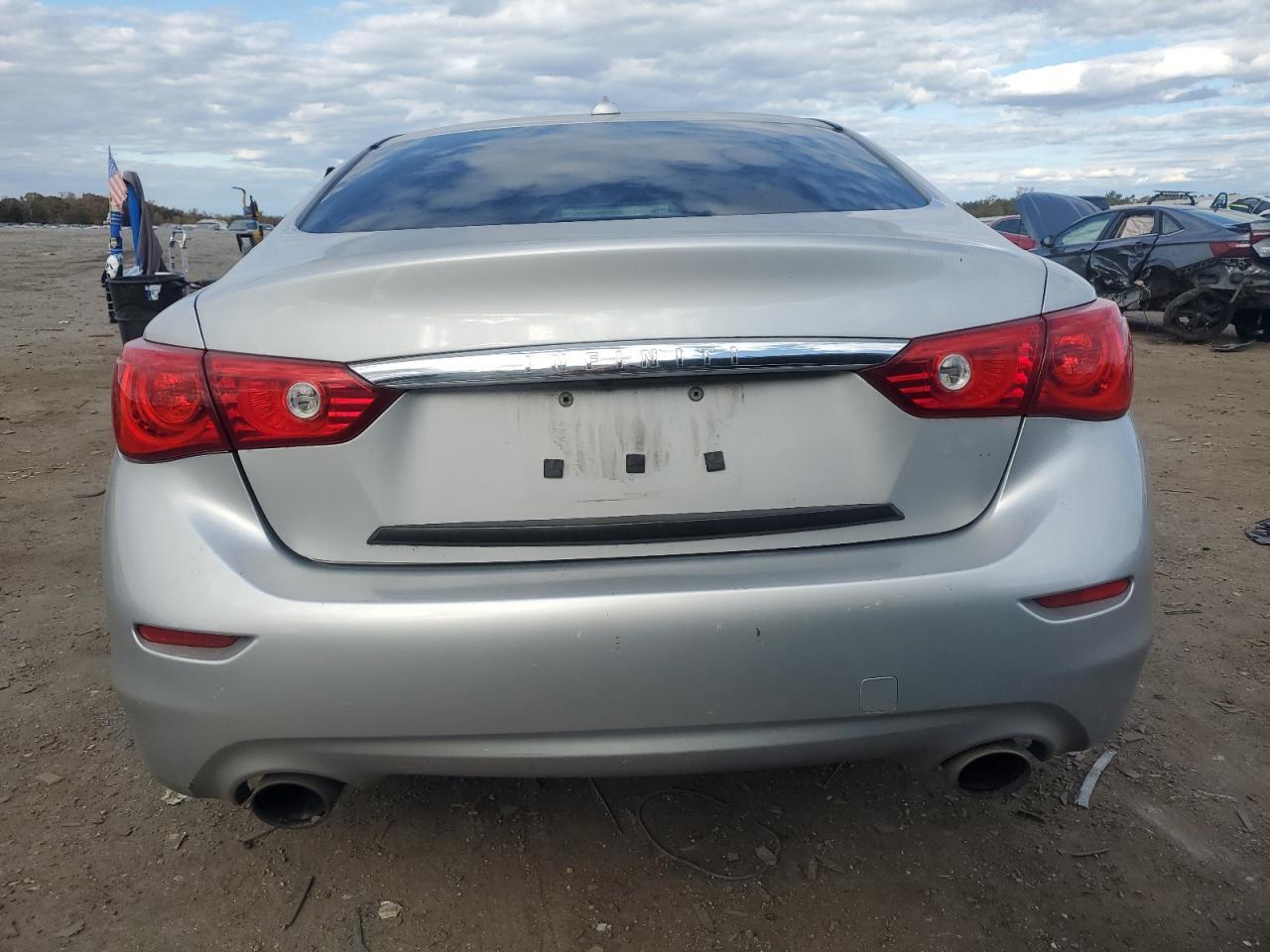 2014 INFINITI Q50