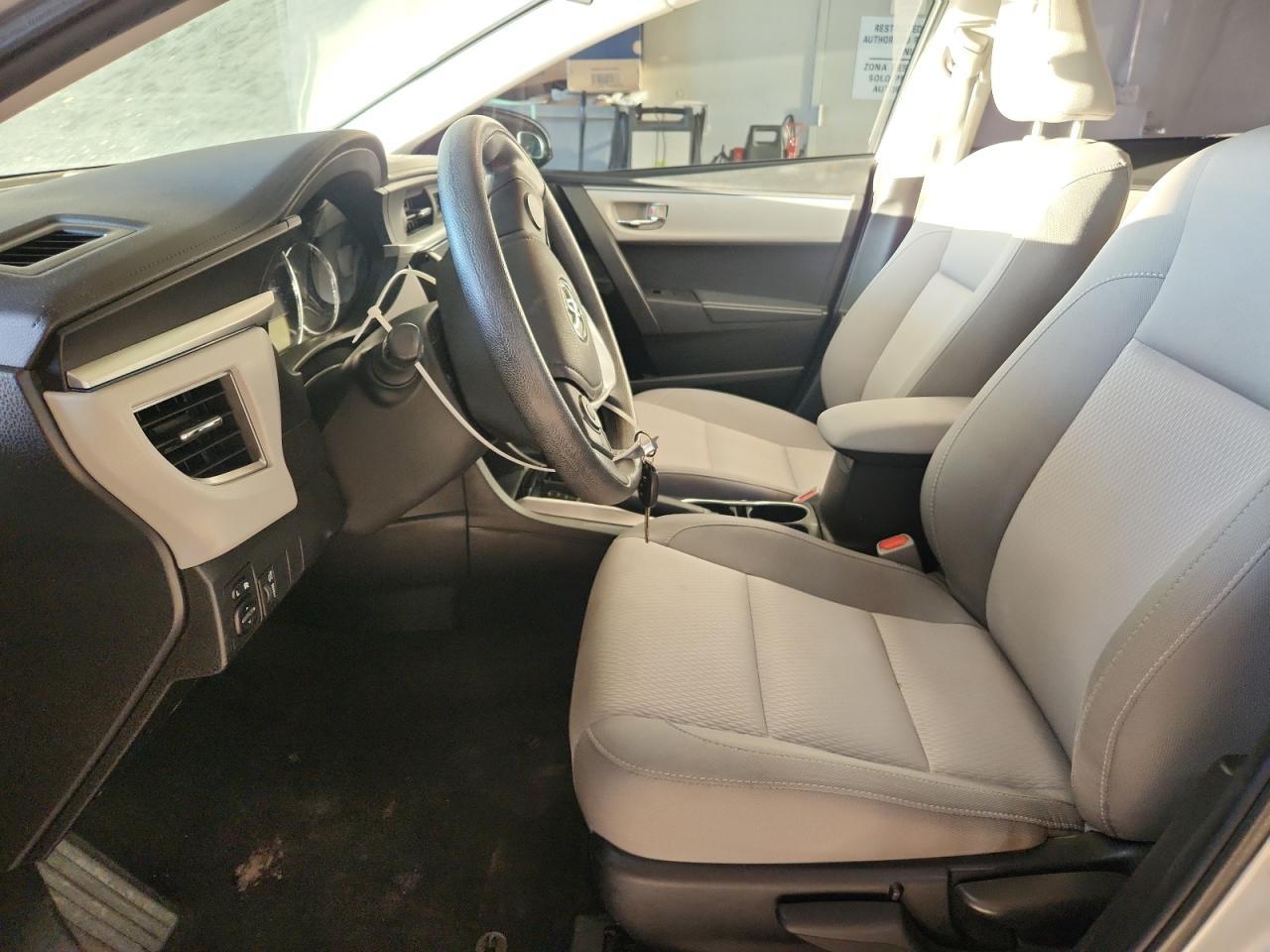 2015 TOYOTA COROLLA