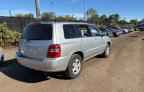 2002 TOYOTA HIGHLANDER