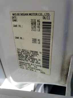 2011 NISSAN Maxima