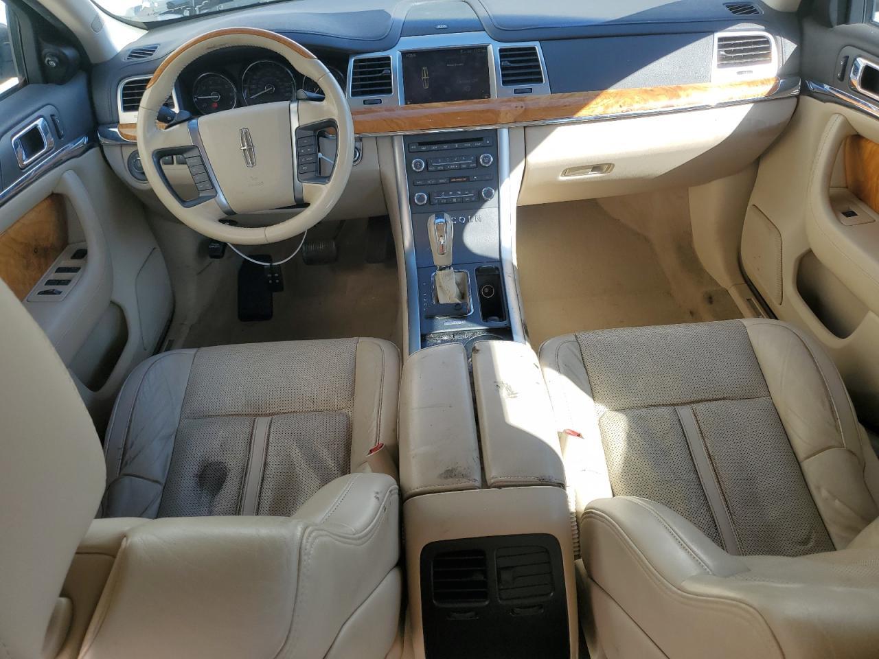 2010 LINCOLN MKS