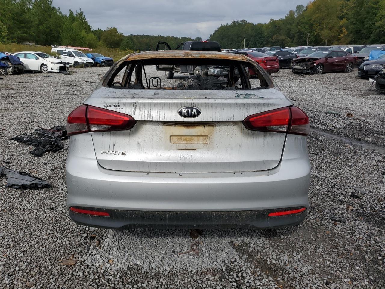 2017 KIA FORTE