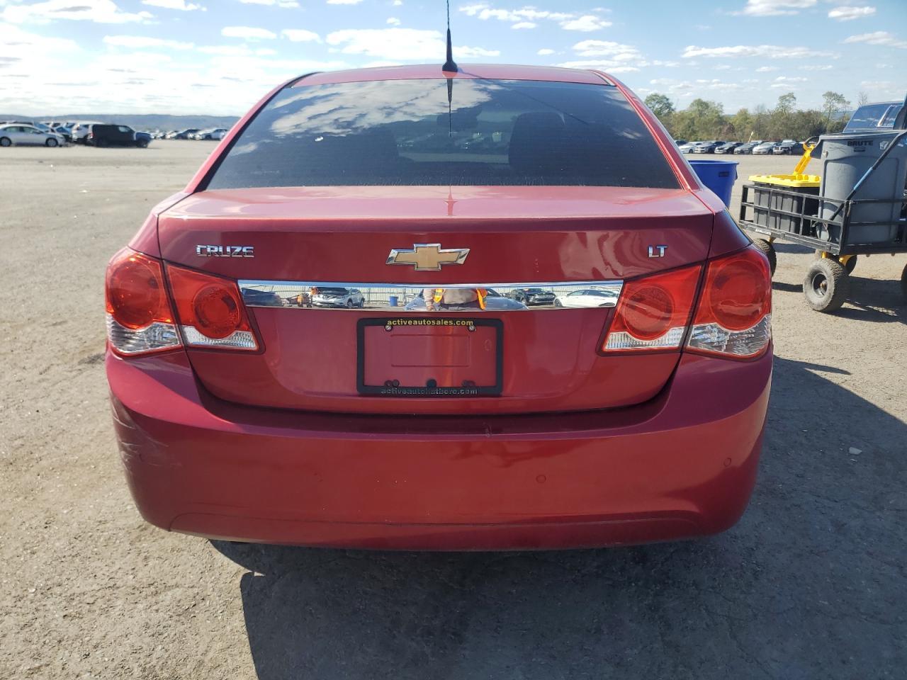 2011 CHEVROLET CRUZE