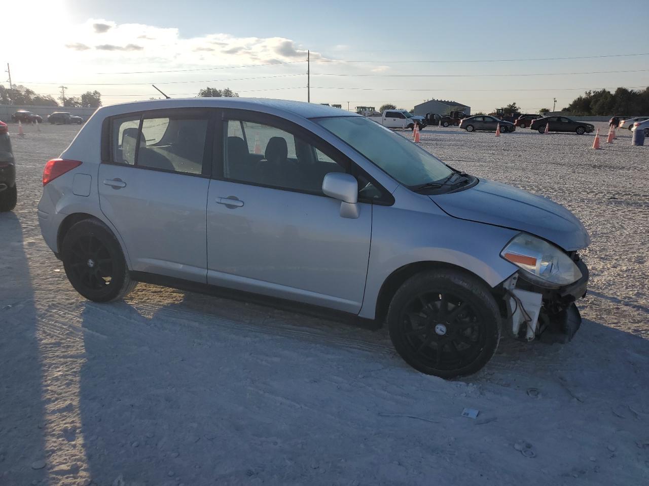 2012 NISSAN VERSA