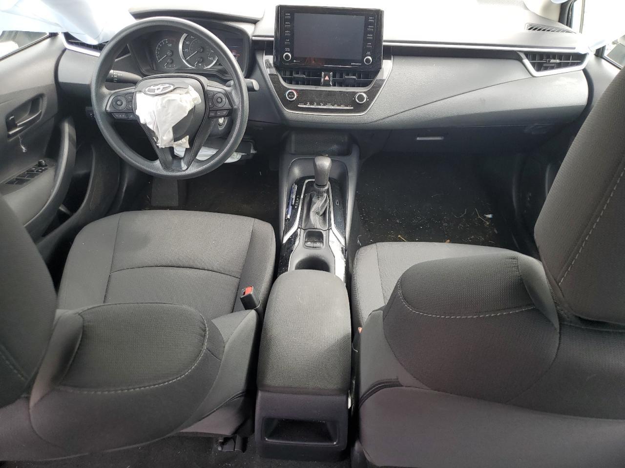 2022 TOYOTA COROLLA