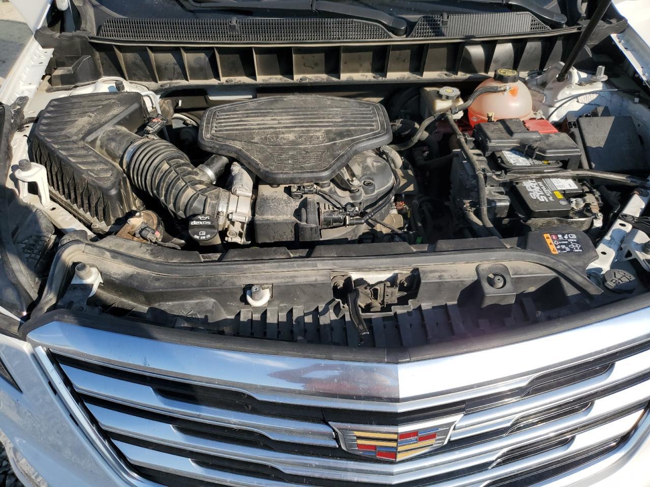 2017 CADILLAC XT5