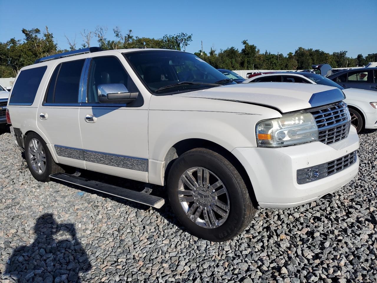 2012 LINCOLN Navigator