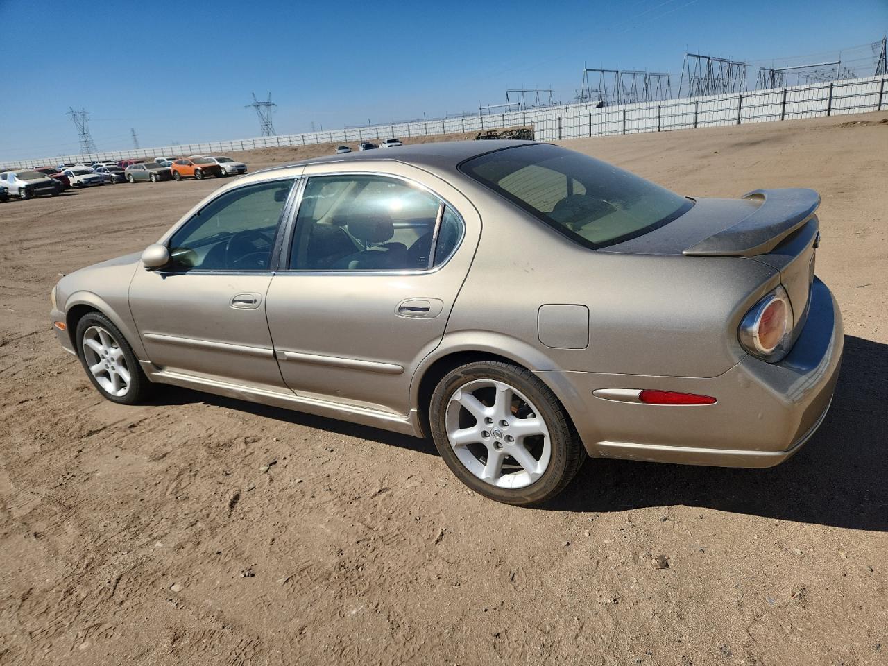 2002 NISSAN Maxima