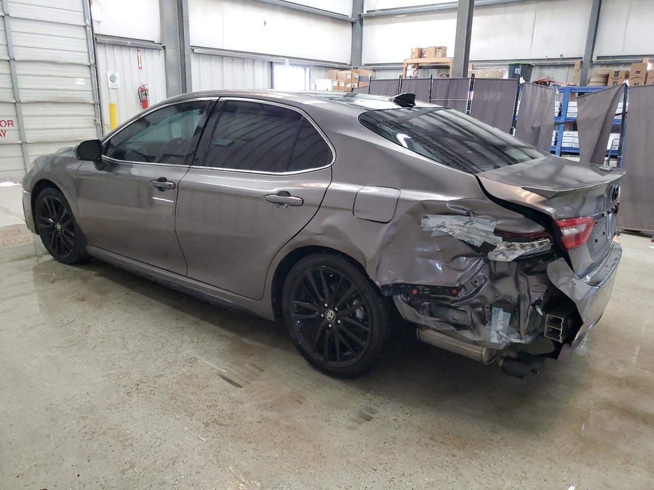 2024 TOYOTA CAMRY