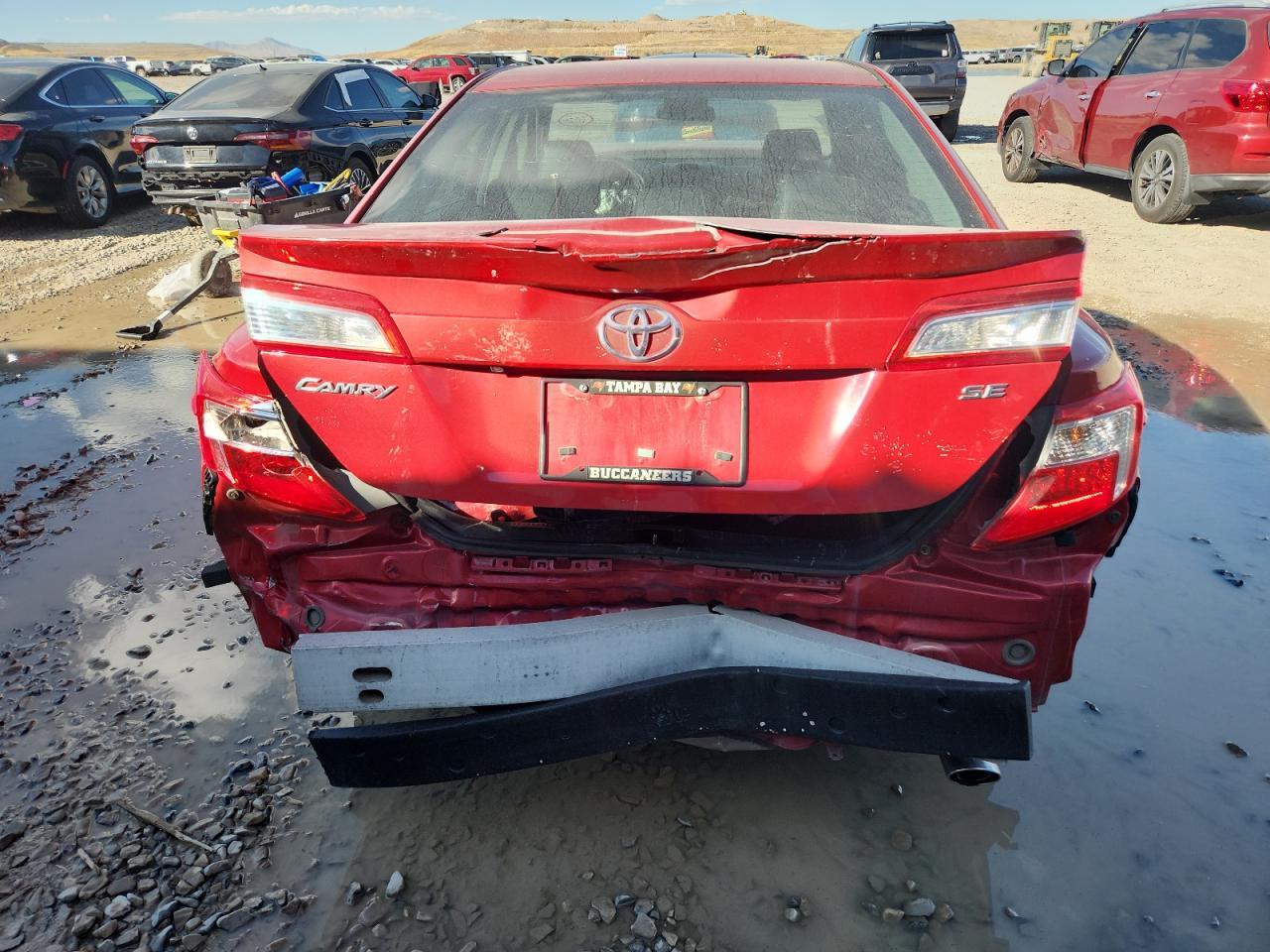 2014 TOYOTA CAMRY