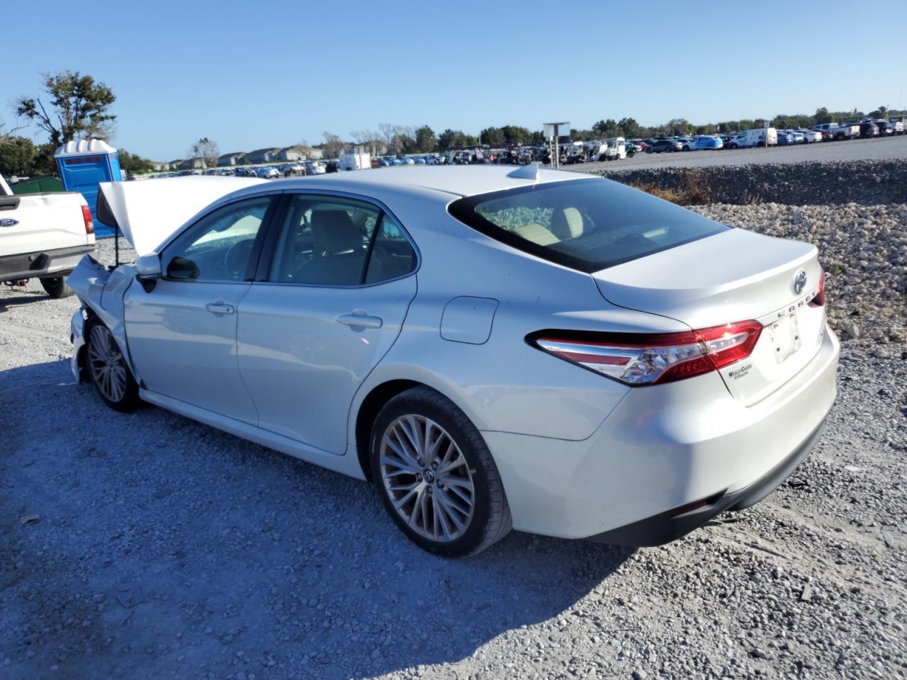 2019 TOYOTA CAMRY