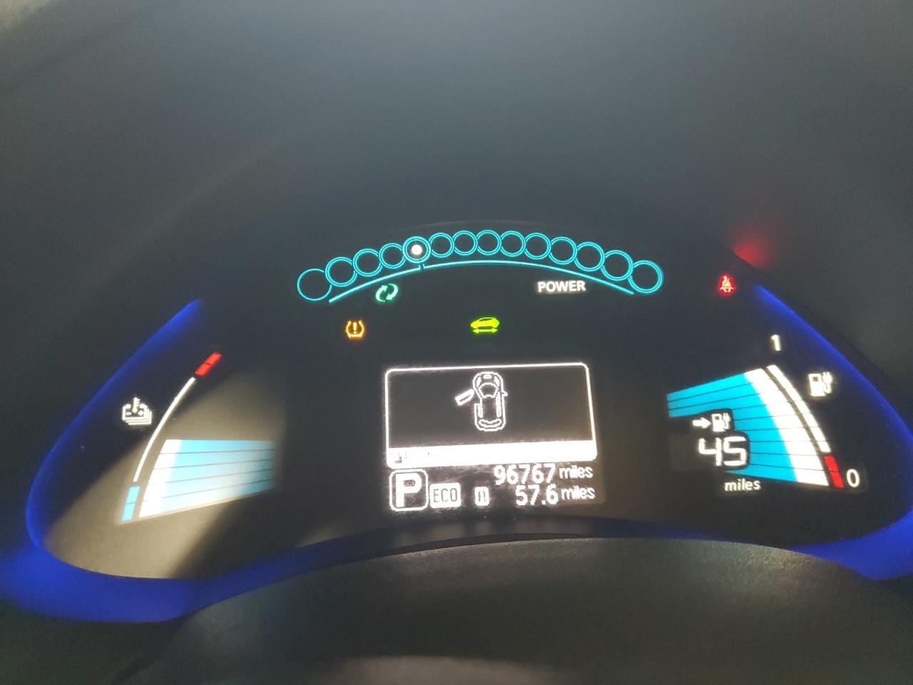 2013 NISSAN LEAF