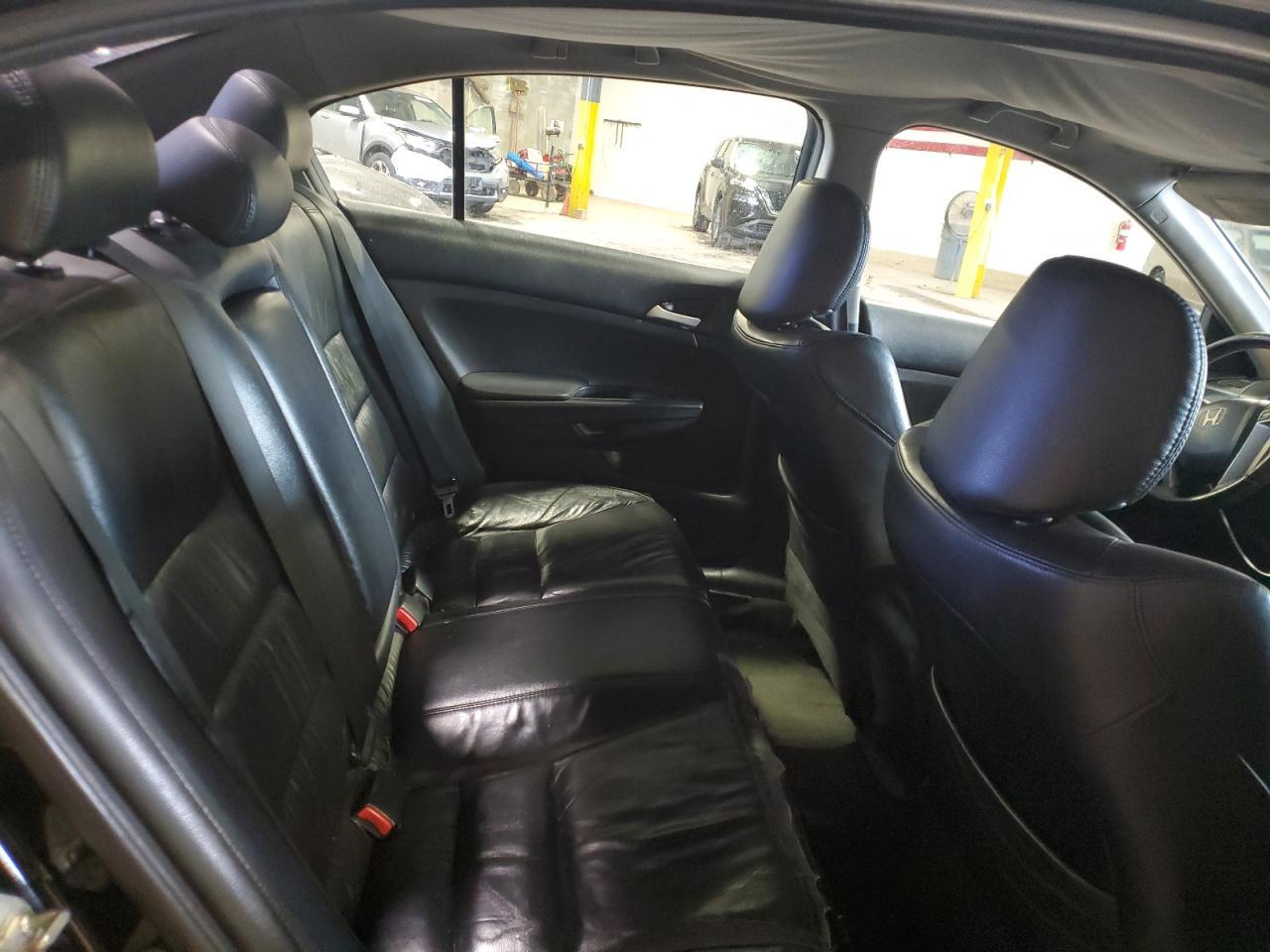 2011 HONDA ACCORD