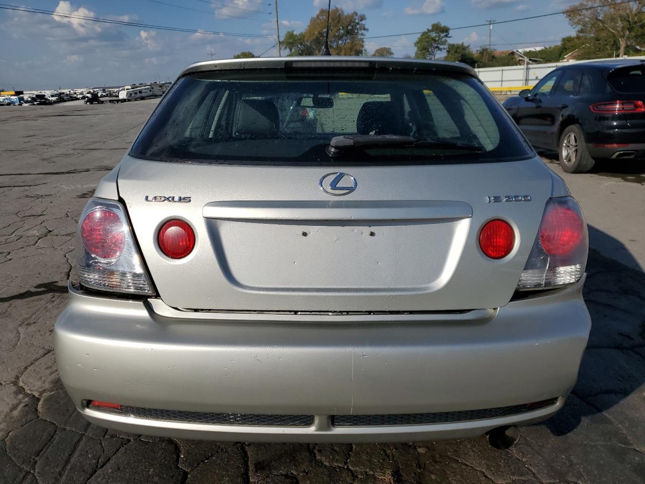 2005 LEXUS IS 300