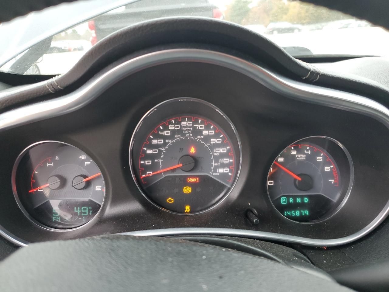 2013 DODGE Avenger