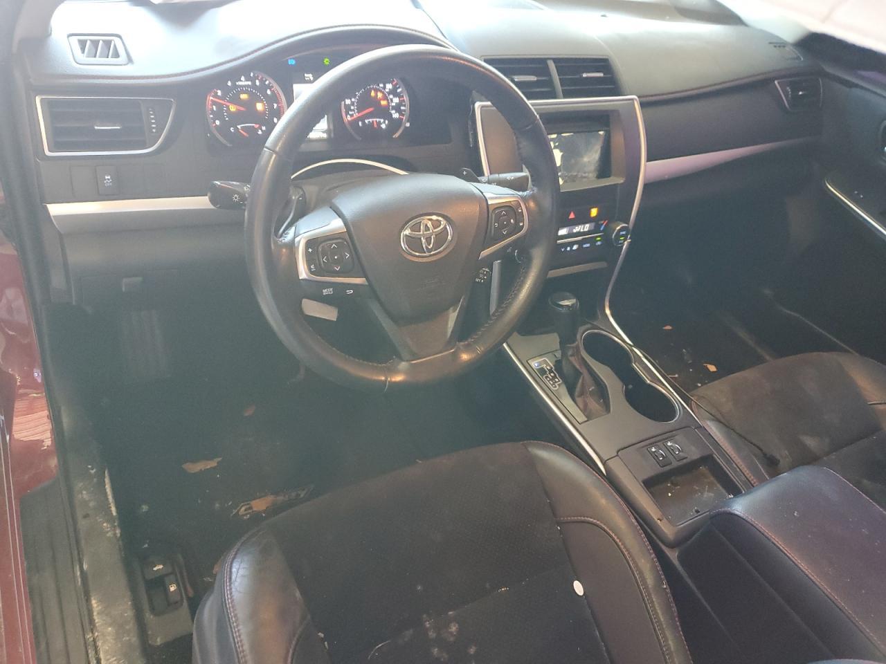 2015 TOYOTA CAMRY