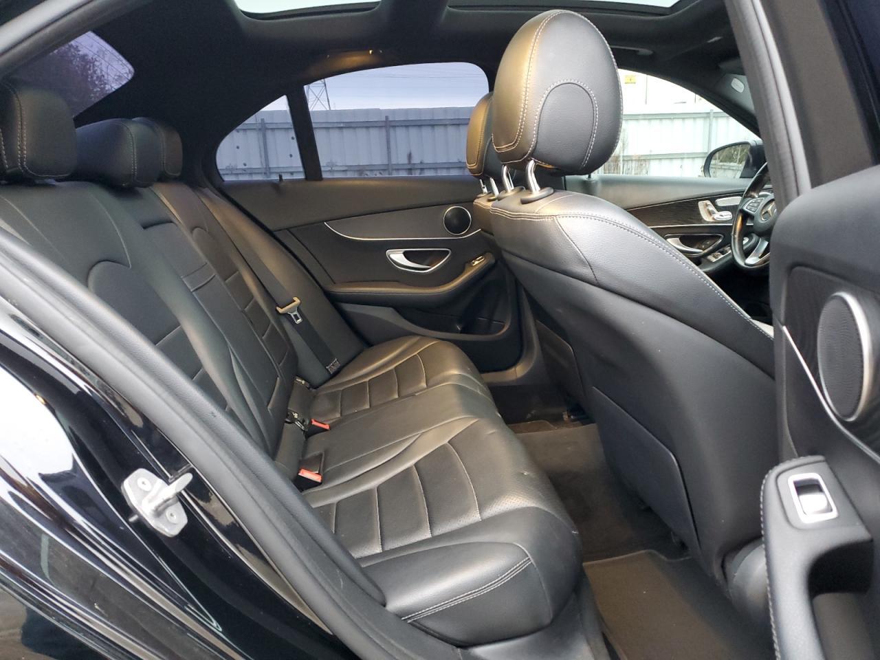 2016 MERCEDES-BENZ C-CLASS