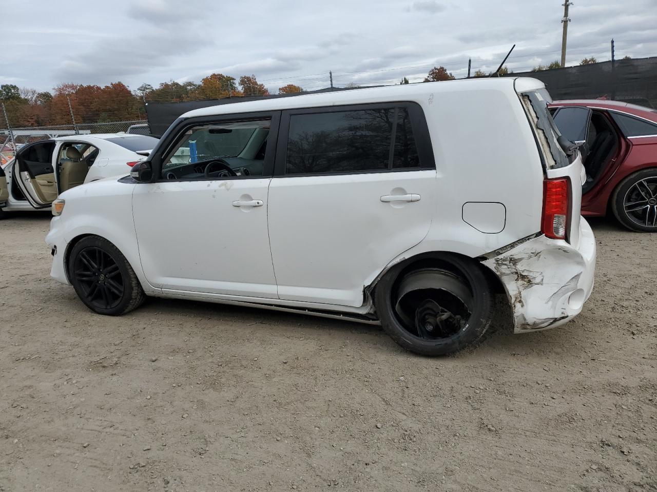 2012 TOYOTA SCION