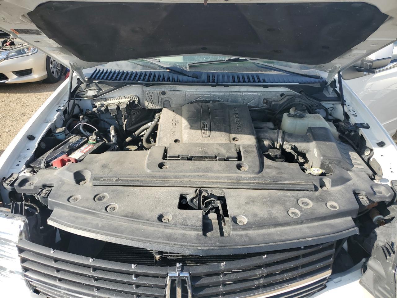 2013 LINCOLN Navigator