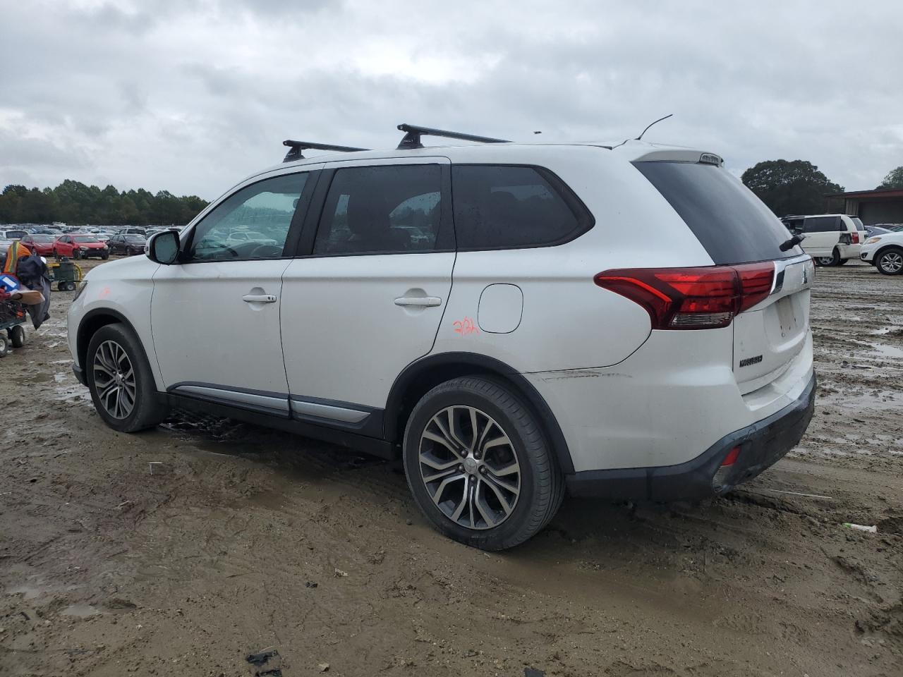 2016 MITSUBISHI outlander